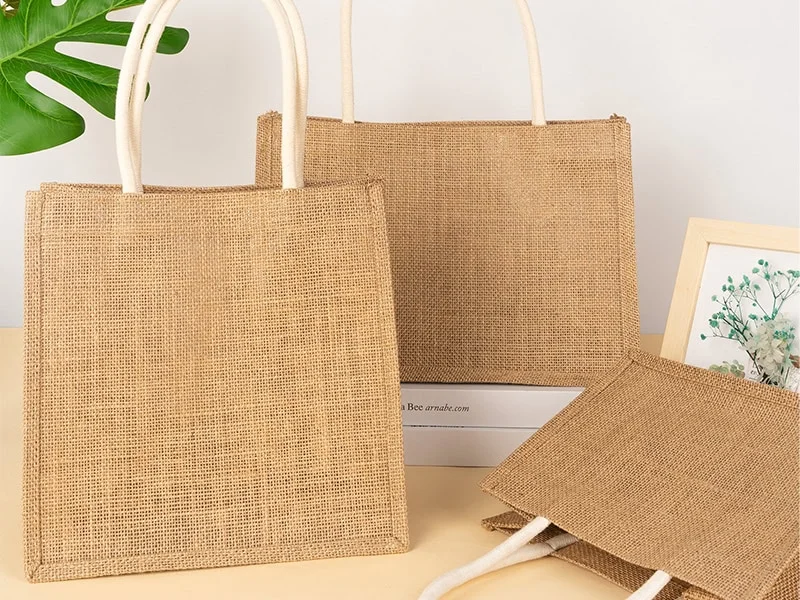 Uses of jute fabric